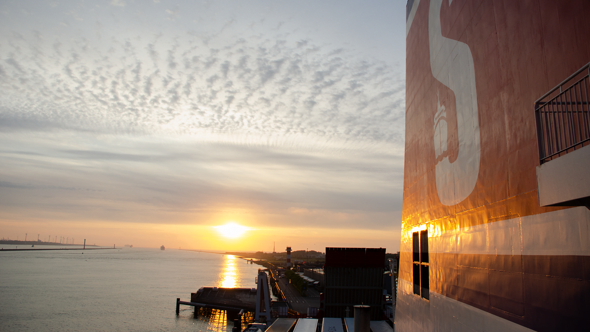 Stenaline_veerboot_zonsondergang